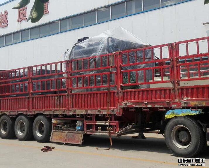 <b>2000噸液壓機(jī)成功發(fā)往安徽蕪湖</b> <b>2000噸液壓機(jī)成功發(fā)往安徽蕪湖</b>