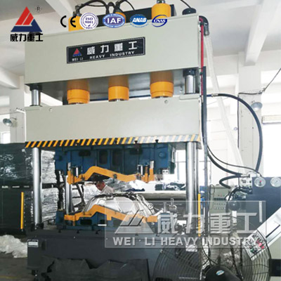 江西客戶定制315噸汽車內(nèi) 江西客戶定制315噸汽車內(nèi)